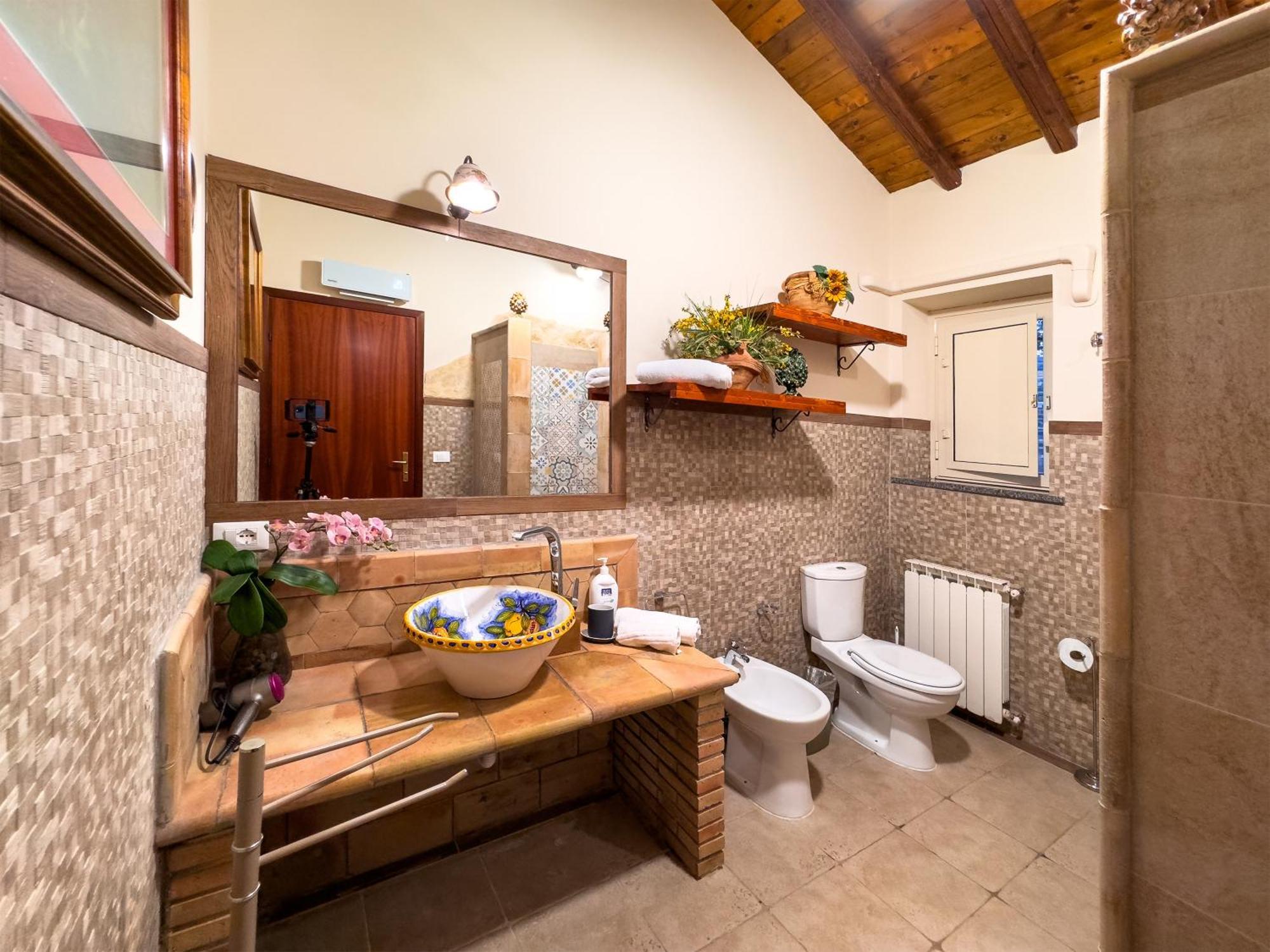 Villa Del Gelso Chalet Nel Parco Delletna Маскалі Екстер'єр фото