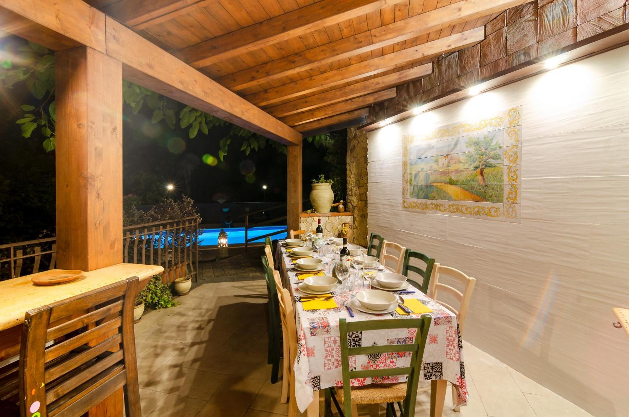 Villa Del Gelso Chalet Nel Parco Delletna Маскалі Екстер'єр фото