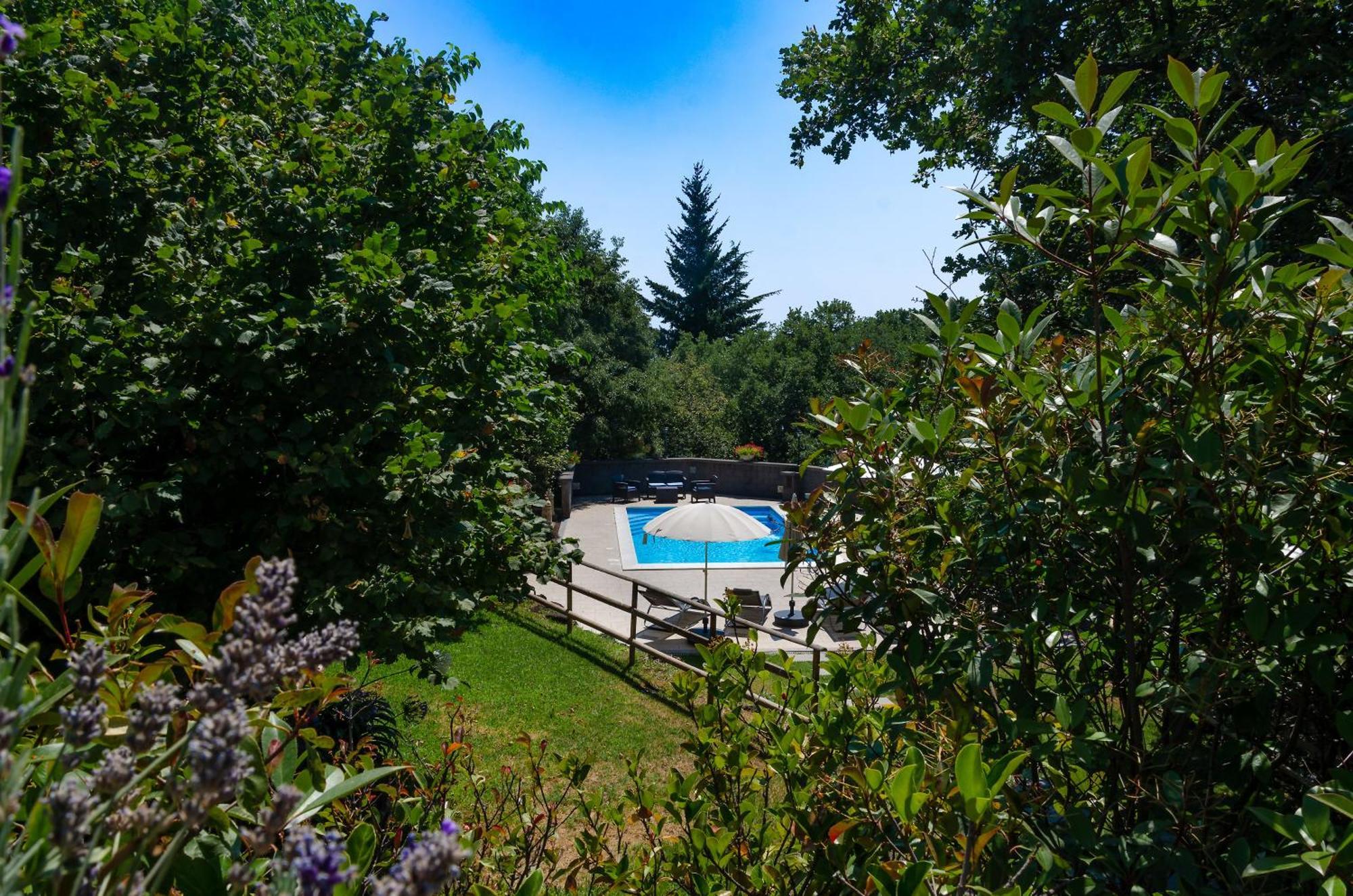 Villa Del Gelso Chalet Nel Parco Delletna Маскалі Екстер'єр фото